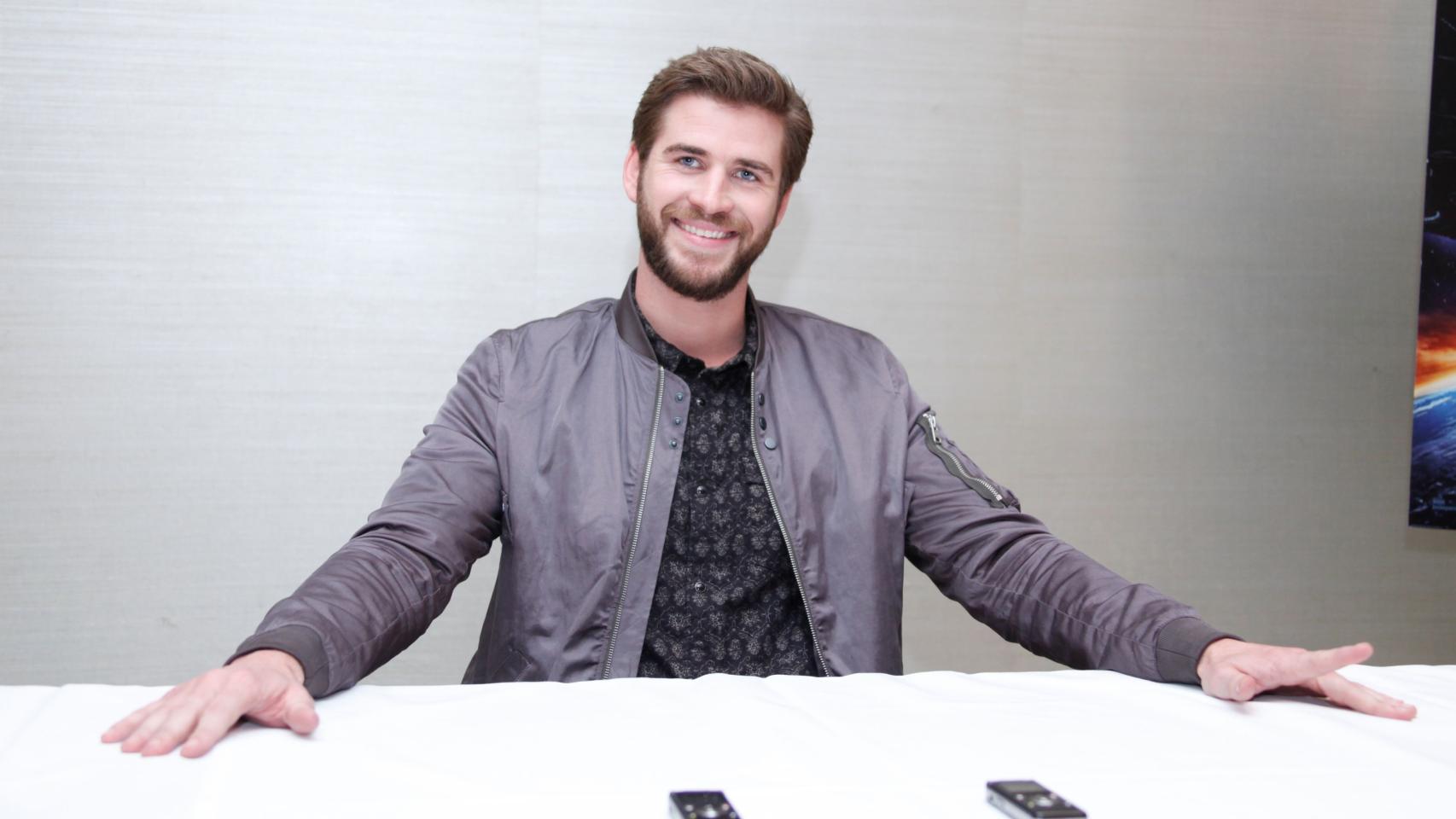 Liam Hemsworth en la rueda de prensa sobre 'Independence Day: Contraataque'