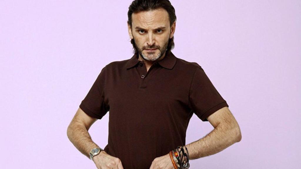 Fernando Tejero cumple la promesa de Paco León y se desnuda