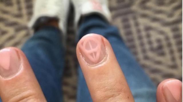 La actriz ha revolucionado a sus seguidores con su manicura