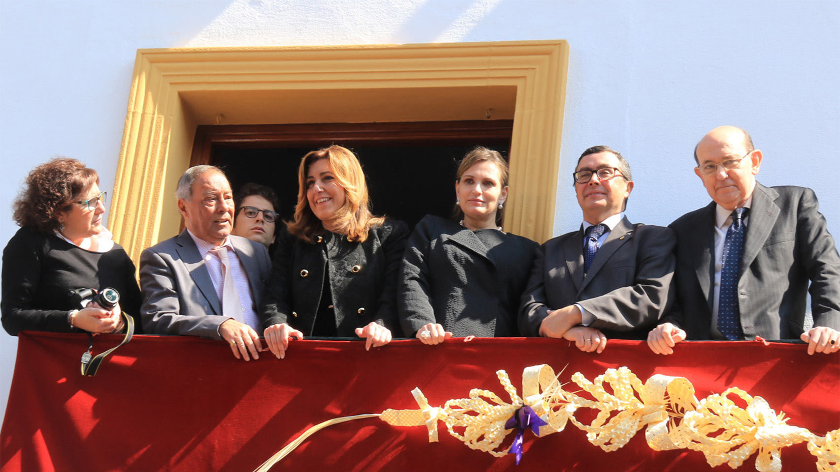 Susana Díaz con la soprano Ainhoa Arteta en la Semana Santa.