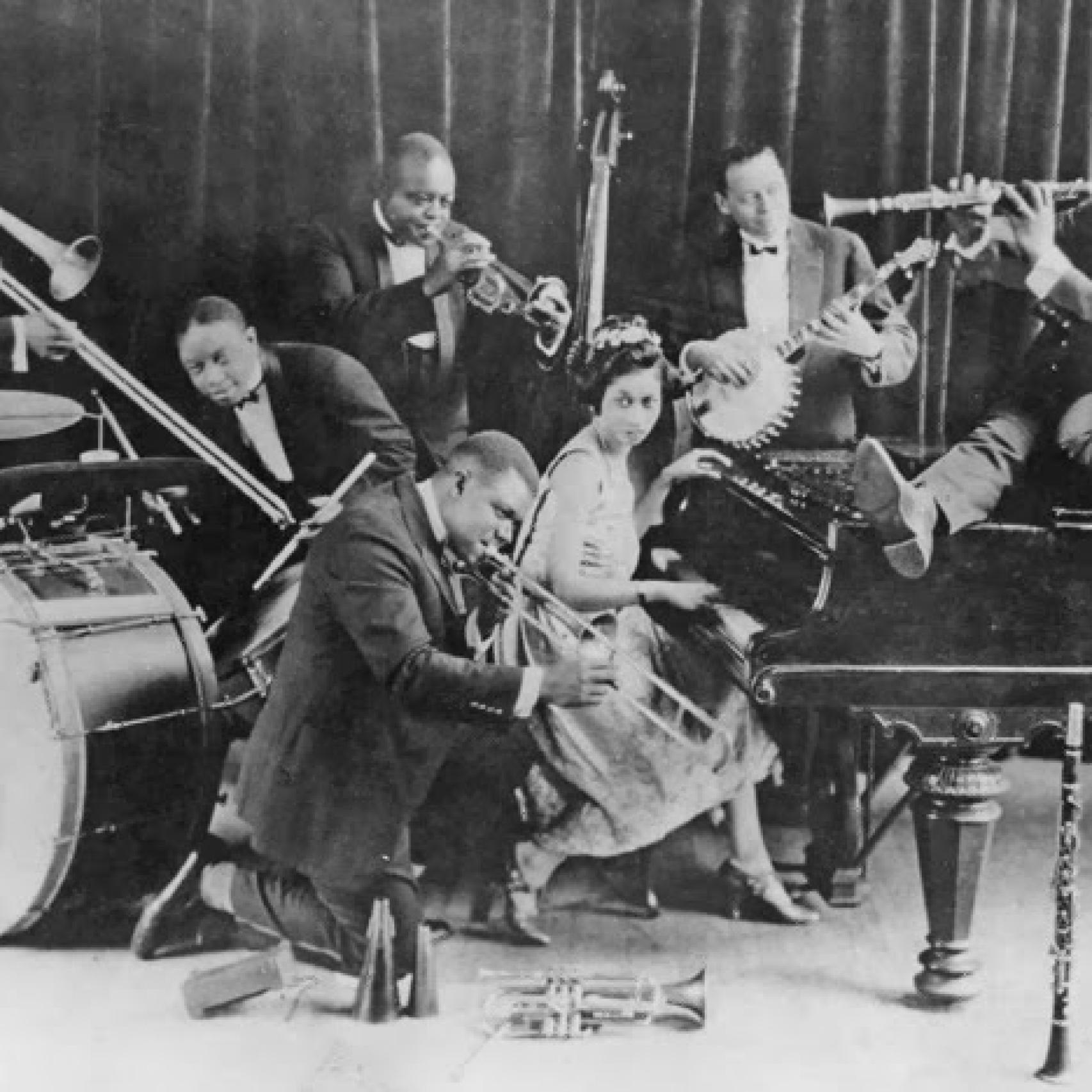 Armstrong y Hardin, en los Hot Seven (1923).