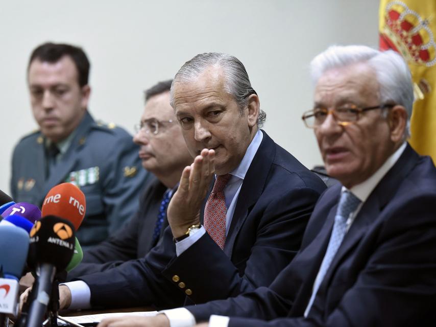 Altos cargos de la Guardia Civil y Rafael Matesanz detallan la operación RENIBUS.