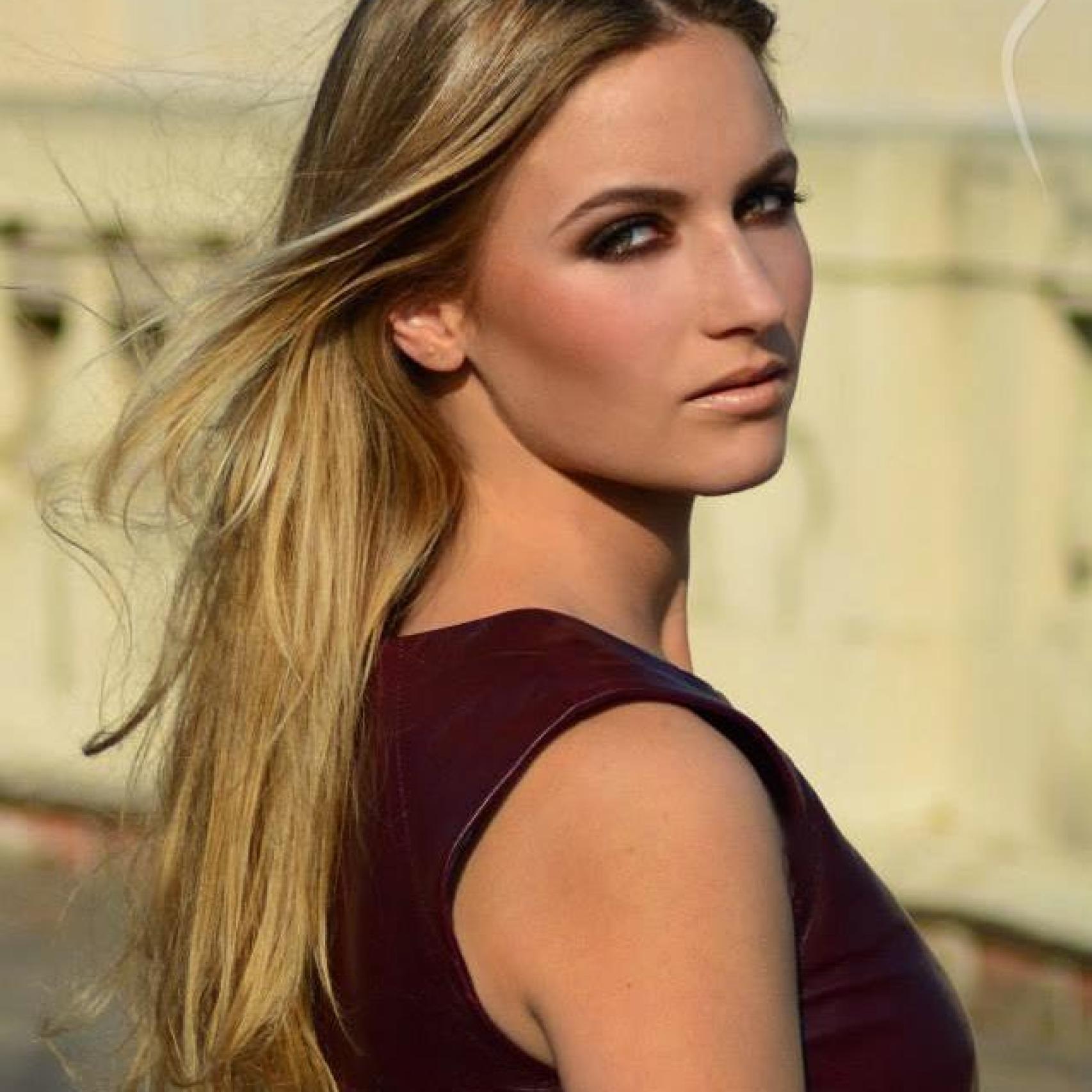 Janet sigue apareciendo en la web de la agencia de modelos para la que trabajaba