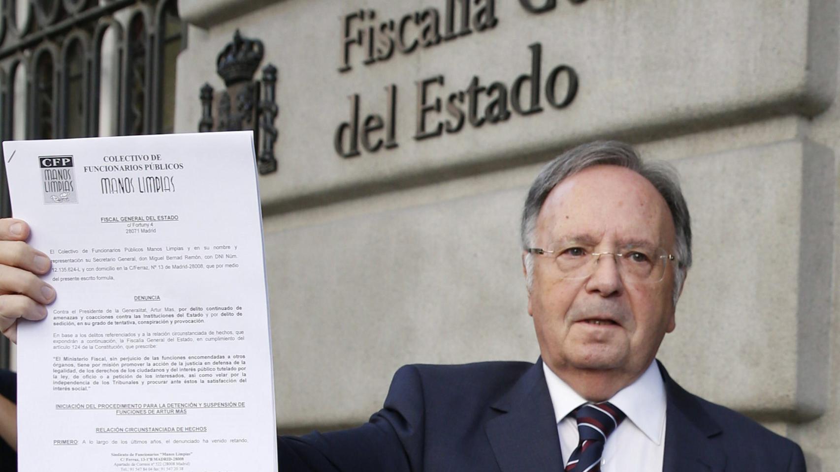 El presidente del sindicato Manos Limpias, Miguel Bernad