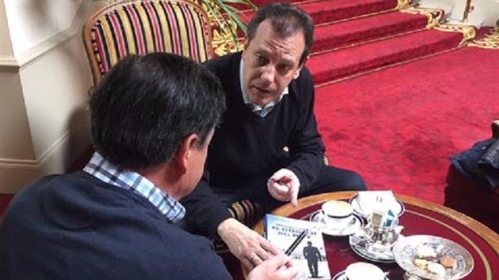 'El Lobo' dice que ETA espera otro momento político para entregar las armas y no con el PP