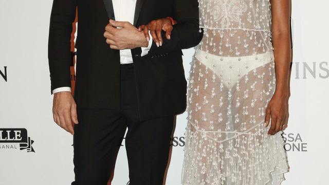 Ricardo Tisci y Naomi Campbell en la Gala AmfAR de Sao Paulo
