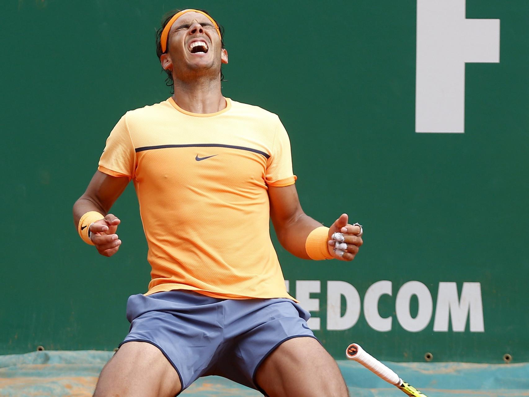 Nadal celebra su victoria ante Monfils en Montecarlo.