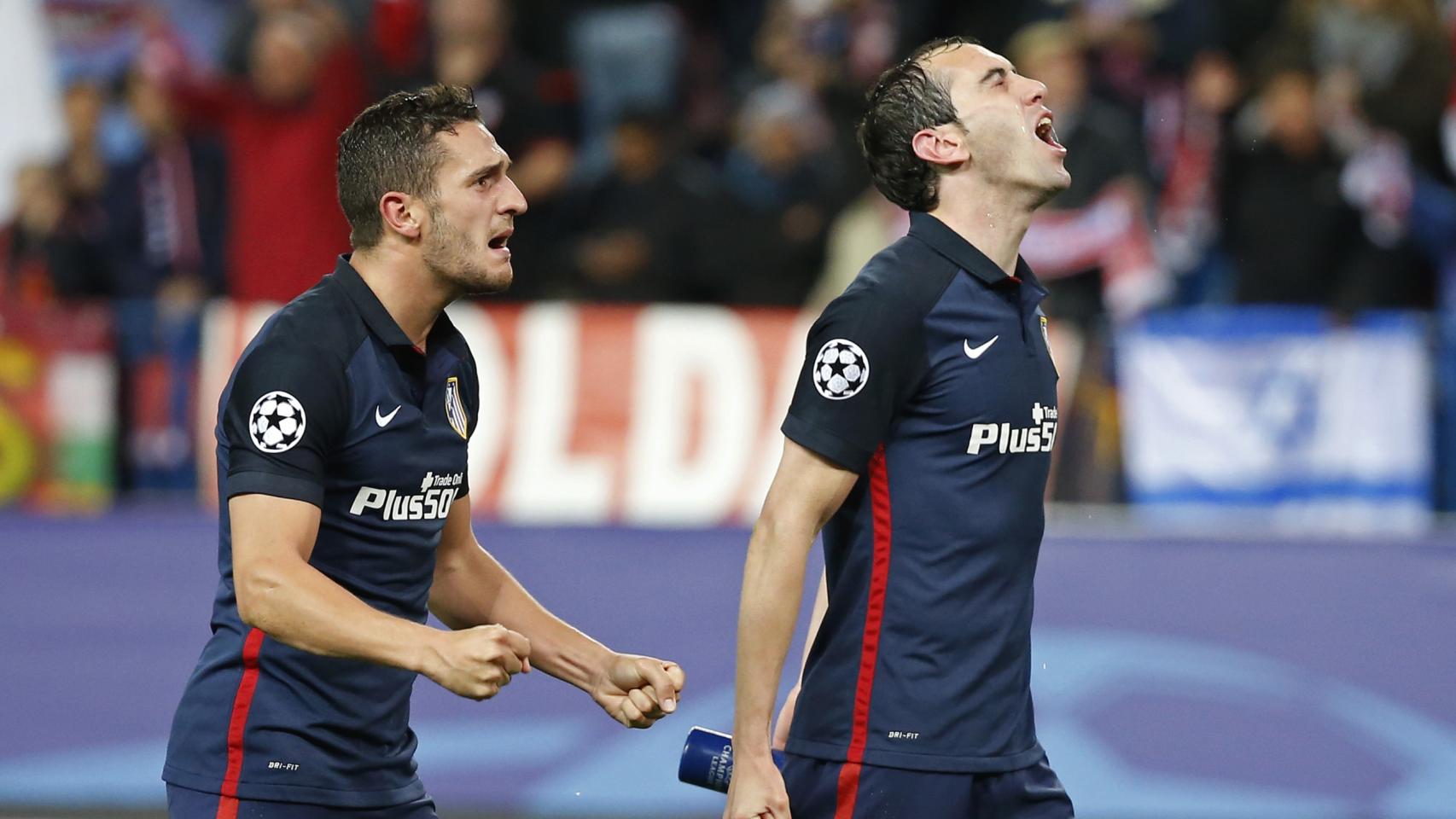 Godin celebra el pase a semifinales de Champions.