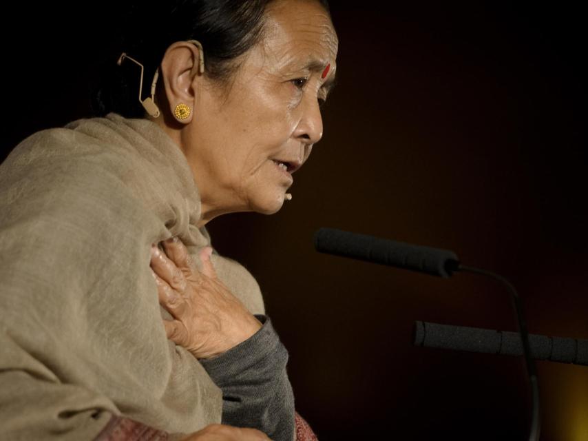 Anuradha Koirala lleva 25 años luchando contra la trata de niñas y mujeres en Nepal.