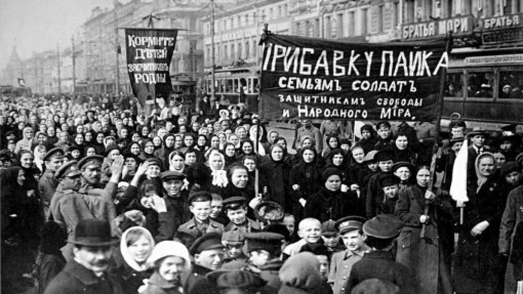 Image: Descenso a los infiernos 1914-1949