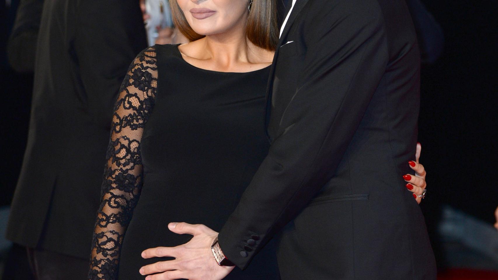 Bale y su novia desde los once años Emma