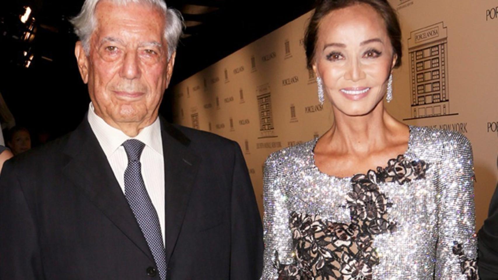 Mario Vargas Llosa, junto a su pareja, Isabel Preysler.