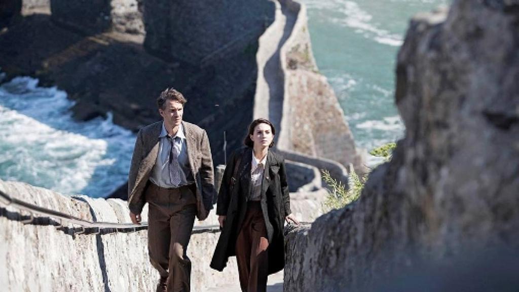 Image: Koldo Serra estrena en Málaga su Gernika