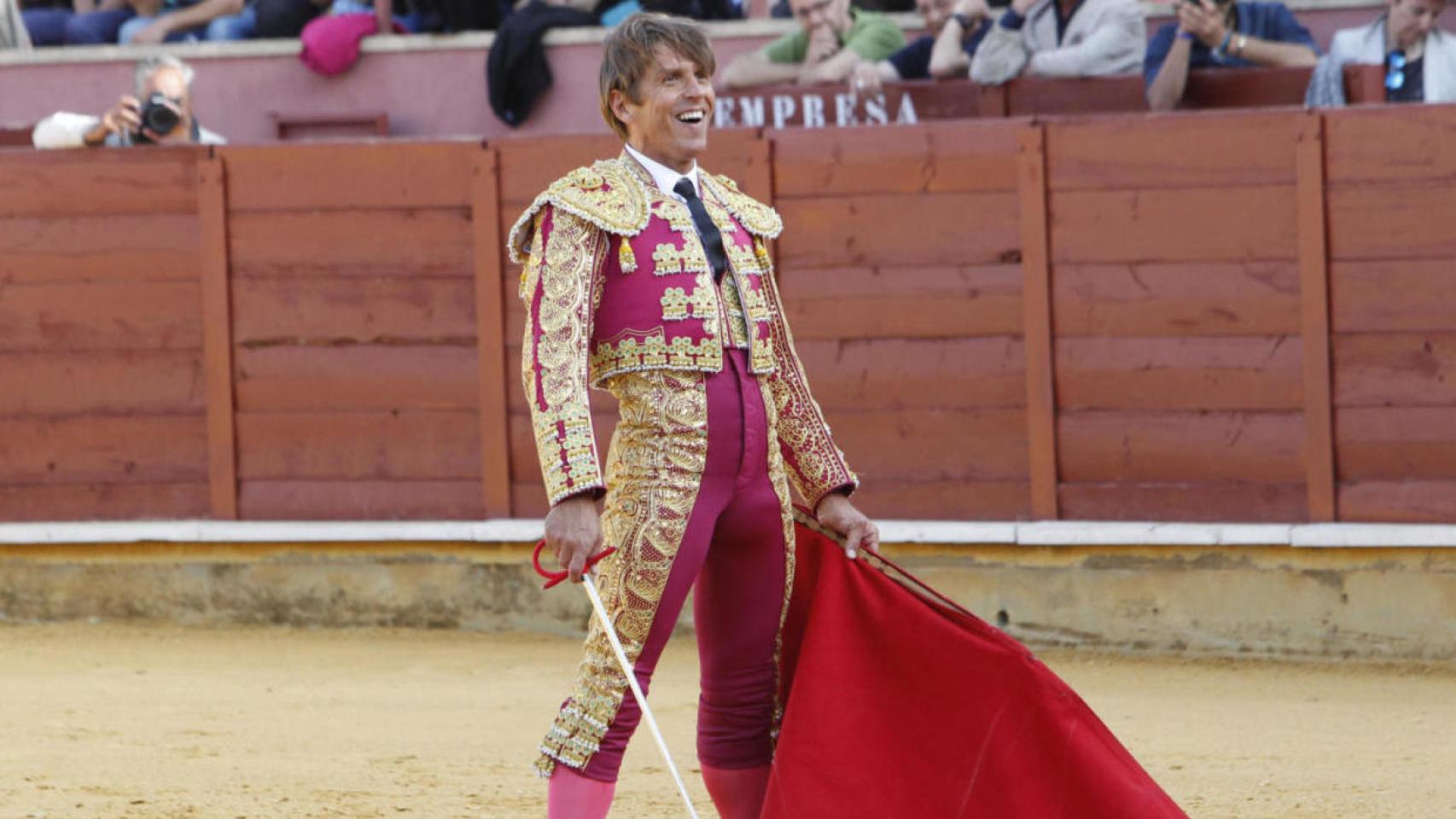 El parecido físico entre Manuel Díaz y su padre es indiscutible