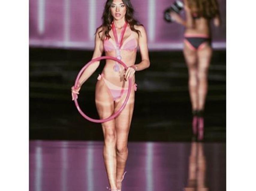 Rocío Crusset en un desfile de otra firma