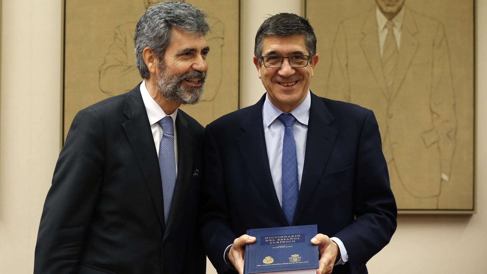 Lesmes, a la izquierda, este viernes con el presidente del Congreso, Patxi López