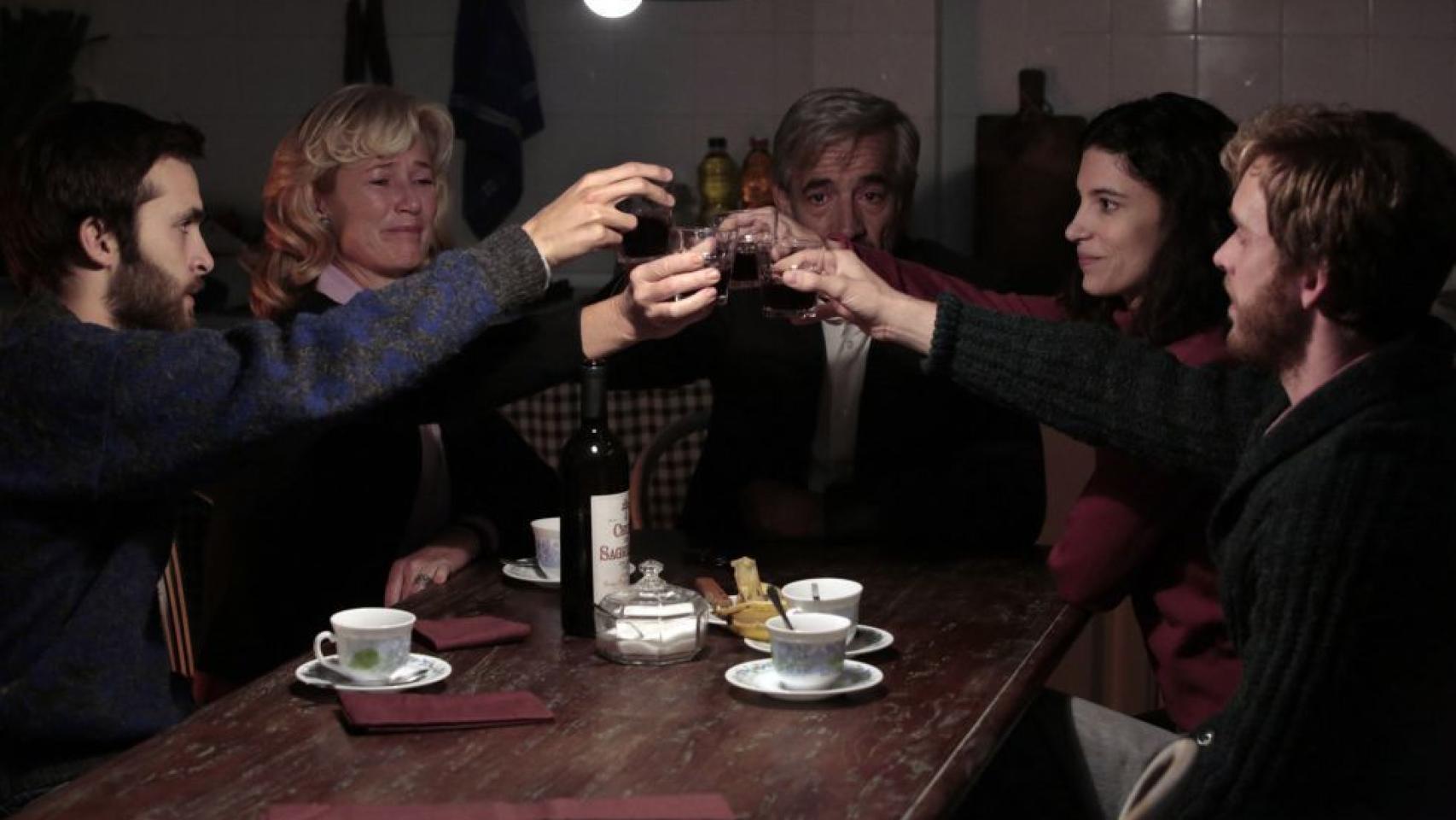 Los Alcántara celebrando.