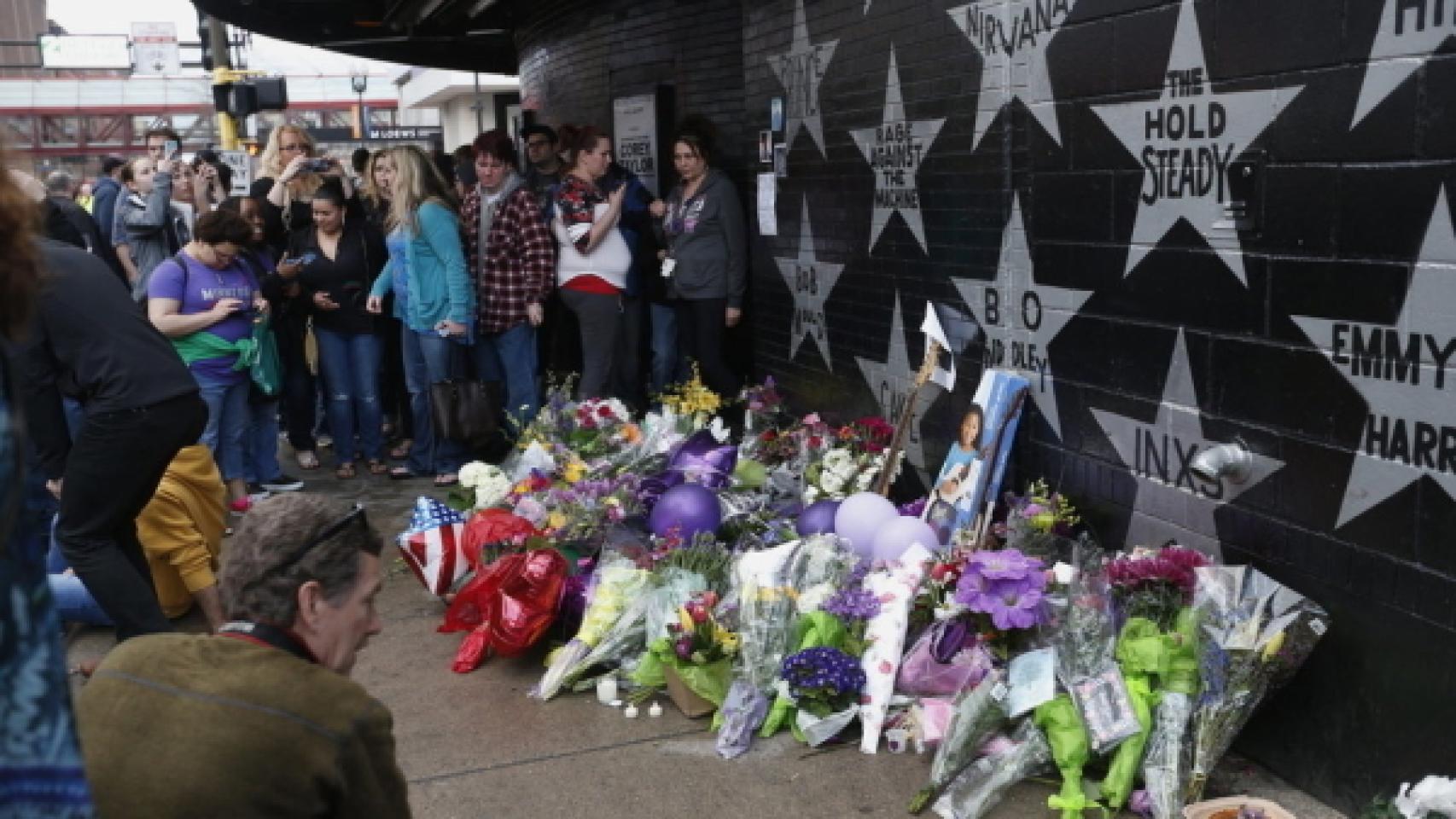 El First Club de Minnesota se ha convertido en un altar para los fans de Prince