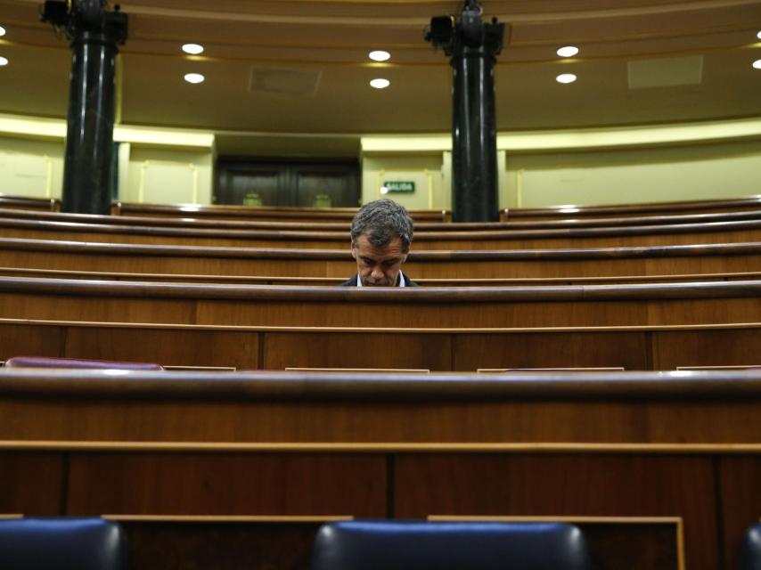 El diputado Toni Cantó, en su escaño.