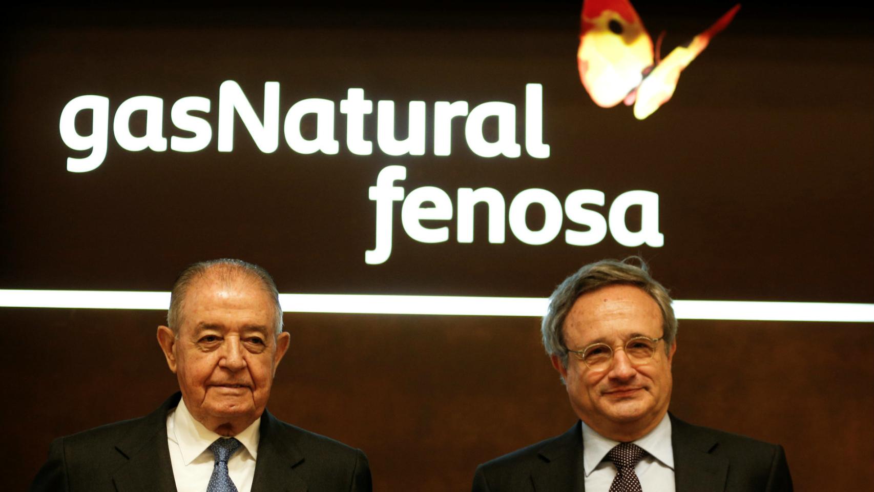A la izquierda, el presidente de Gas Natural Fenosa, Salvador Gabarró, junto al consejero delegado, Rafael Villaseca.