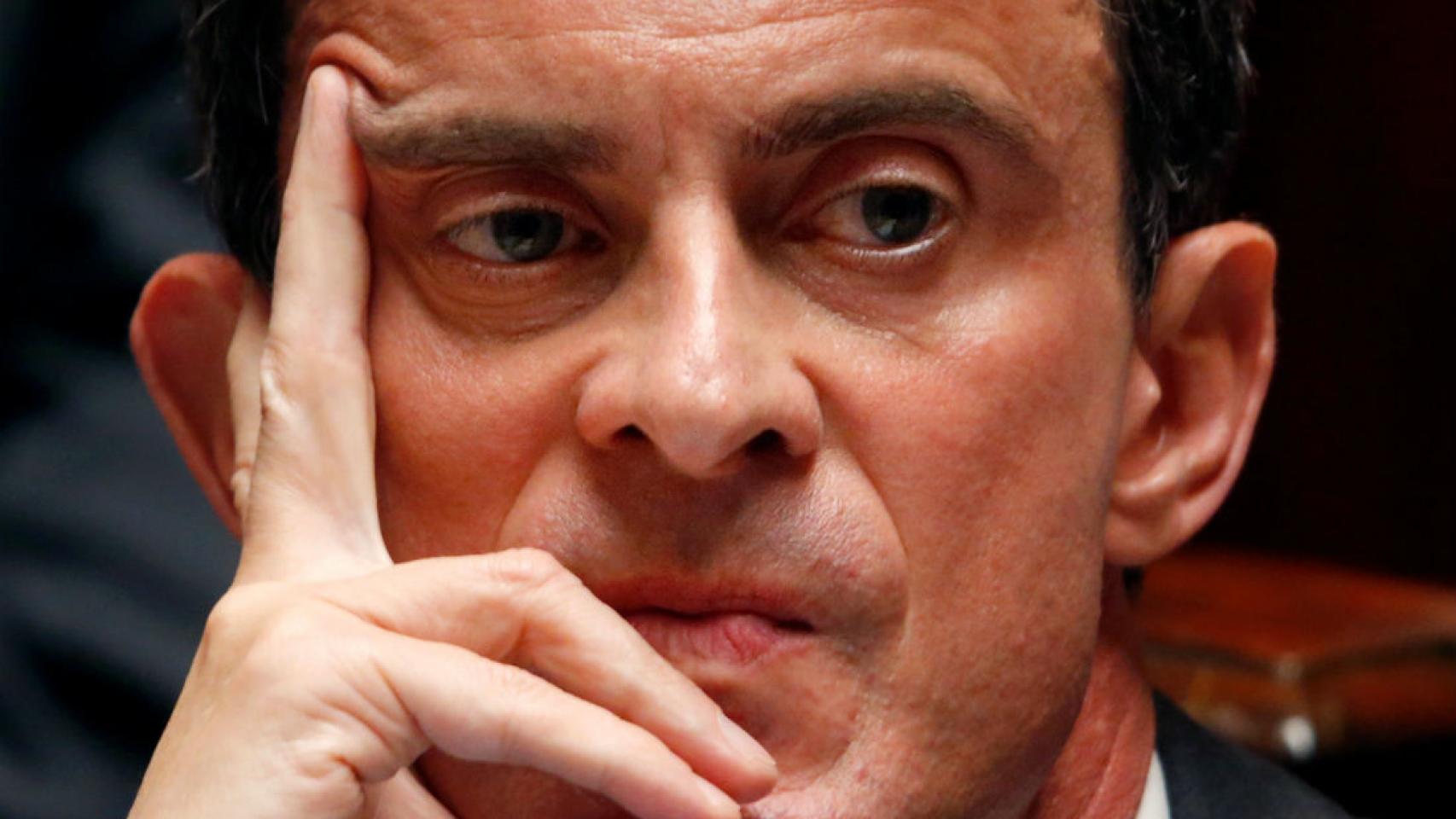 Valls durante la sesión de control en la Asamblea Nacional