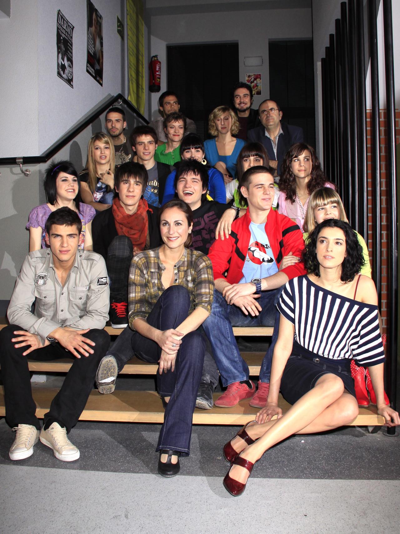 Elenco de la serie que se emitió en Antena 3 del 2008 a 2011