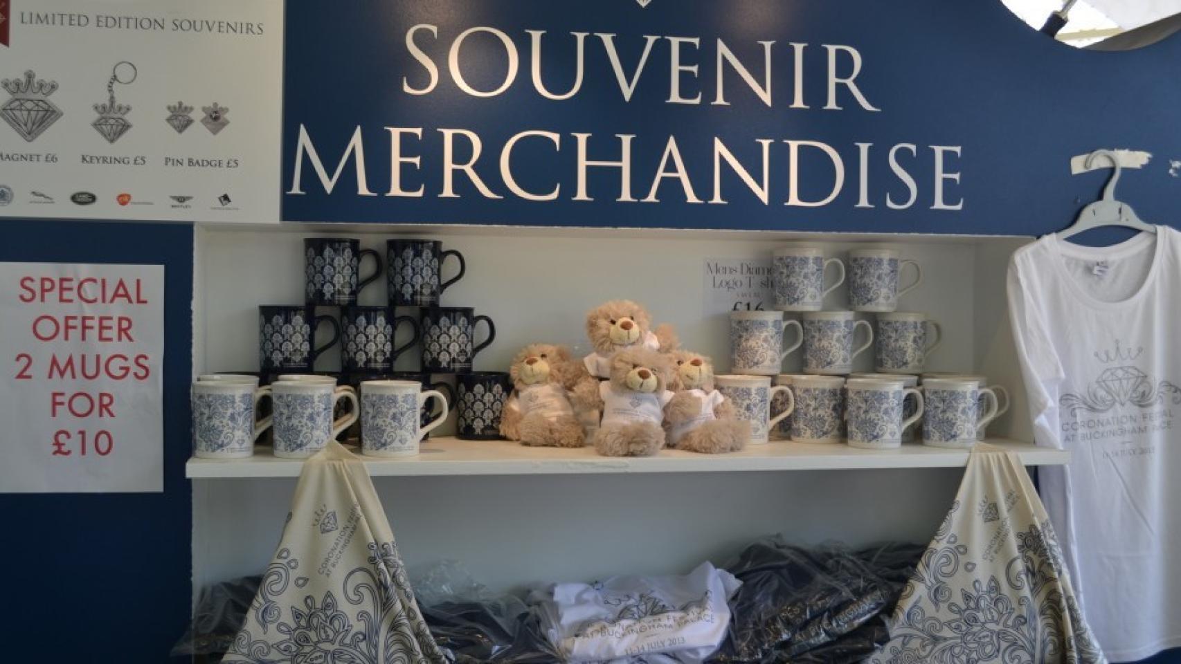 La monarquía británica apuesta por el merchandasing como fuente de ingreso