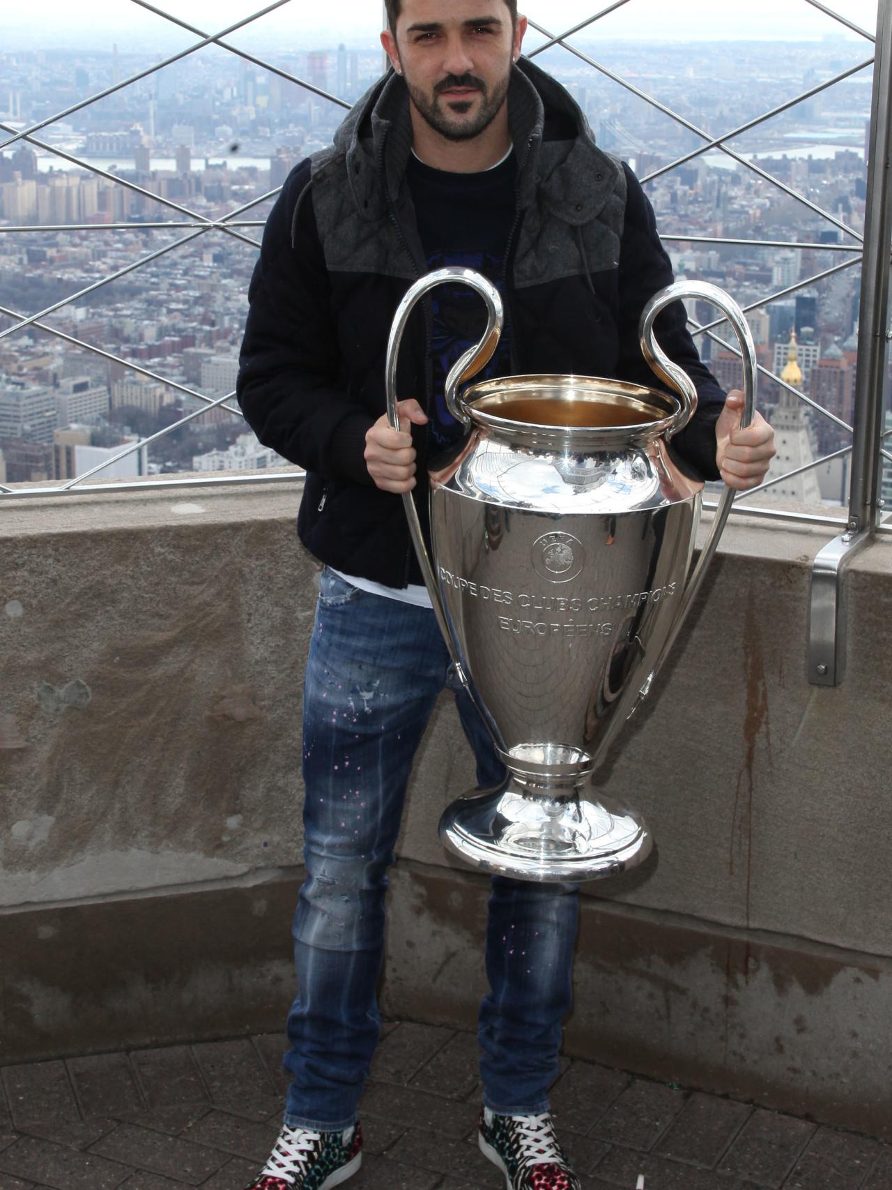 David Villa durante un acto promocional de la UEFA en el Empire State de Nueva York