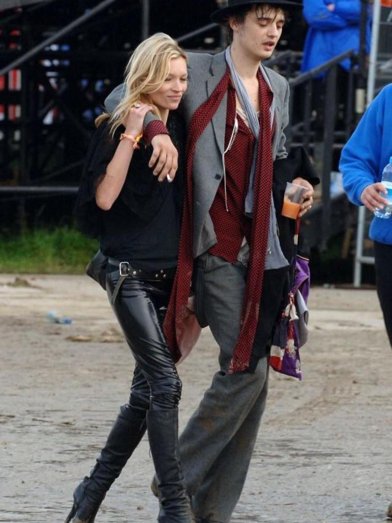 La modelo británica con su ex Peter Doherty