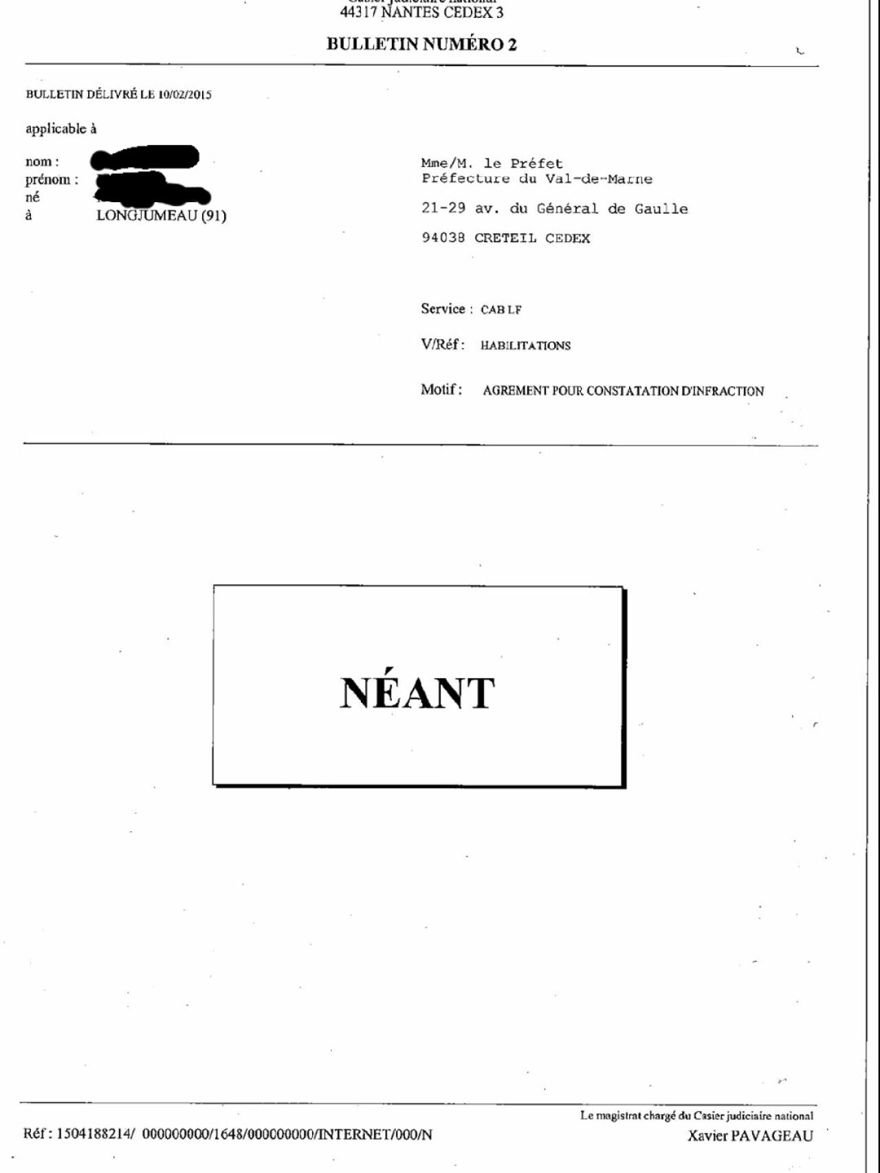 Documento que expone los motivos por los que se le retiró el acceso a un trabajador musulmán.