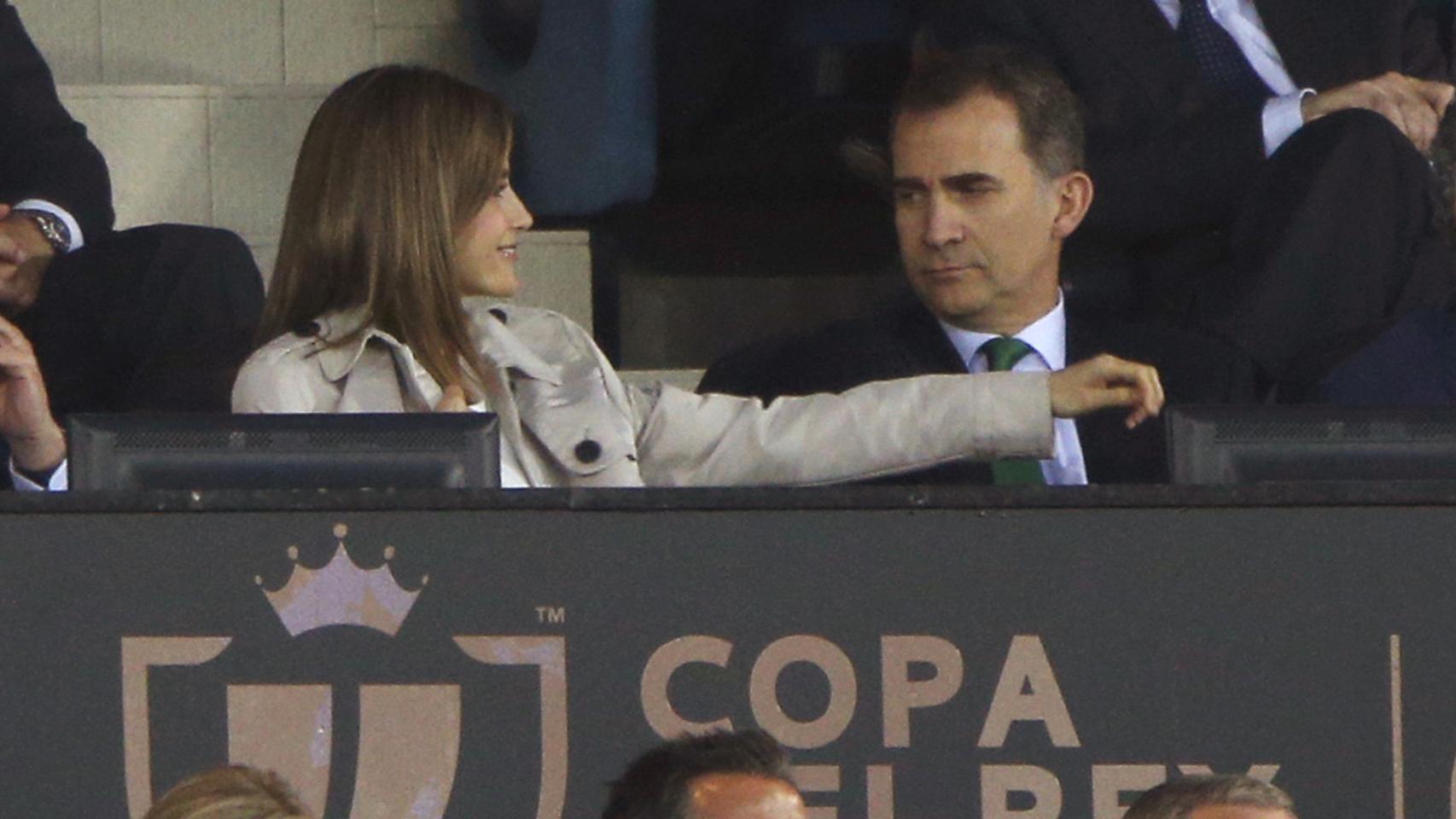 La Reina se ha mostrado muy cariño con el rey para acallar rumores