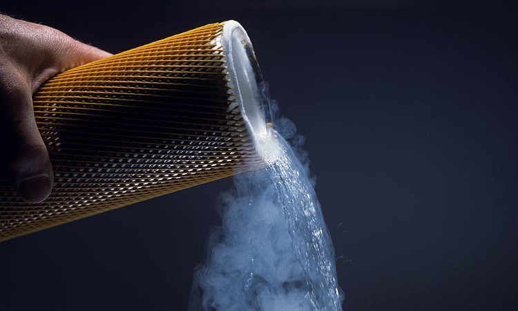liquid-nitrogen-being-poured-charles-d-winters
