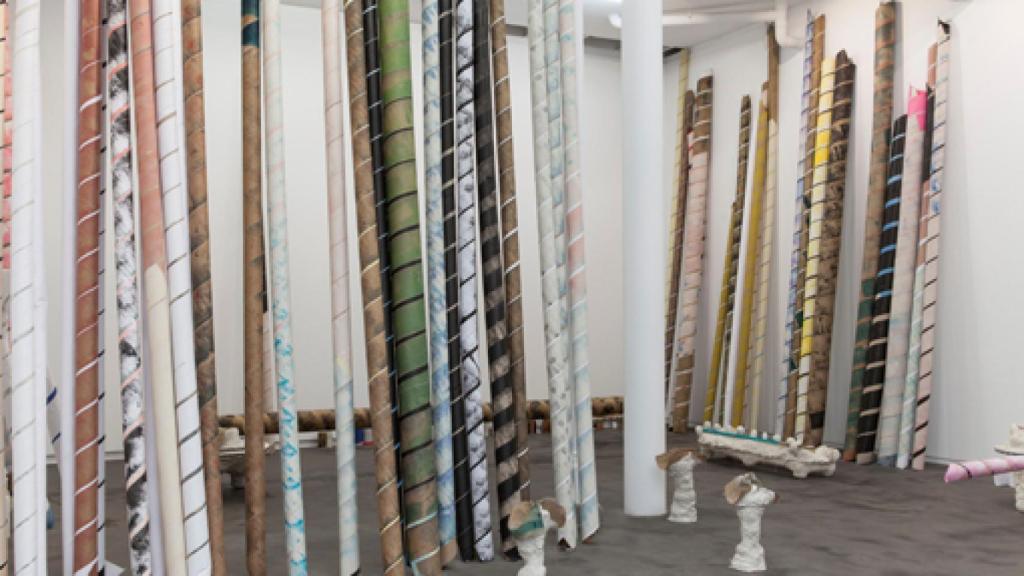 Image: Michael Beutler, en el medio