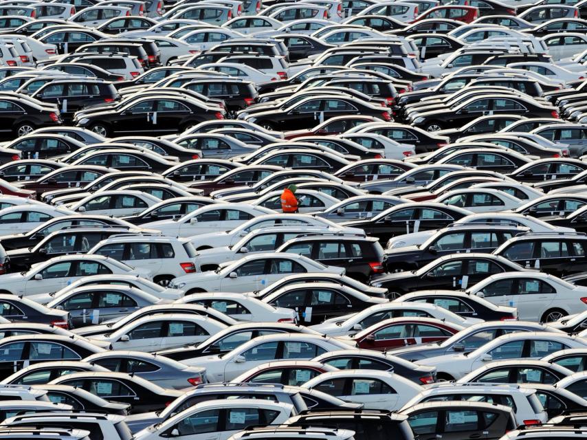 Terminal de entrega de vehículos de Mercedes en Alemania.