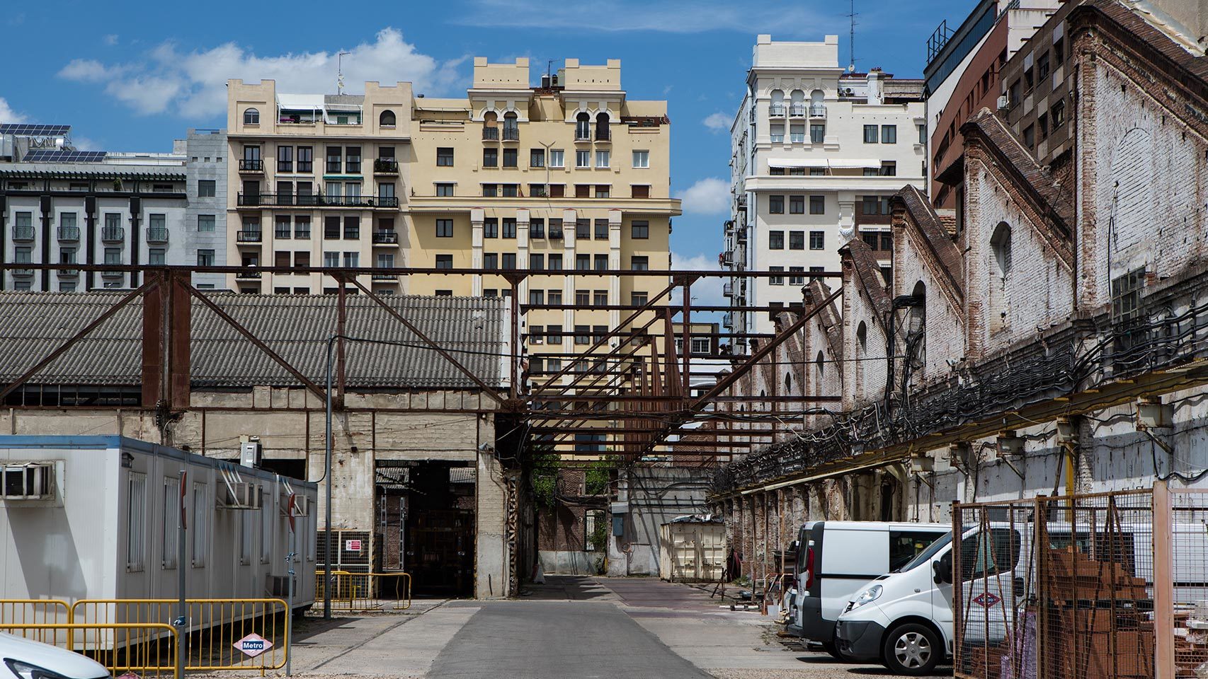 Las cocheras del Metro de Madrid en Cuatro Caminos fueron las primeras construidas en toda España.