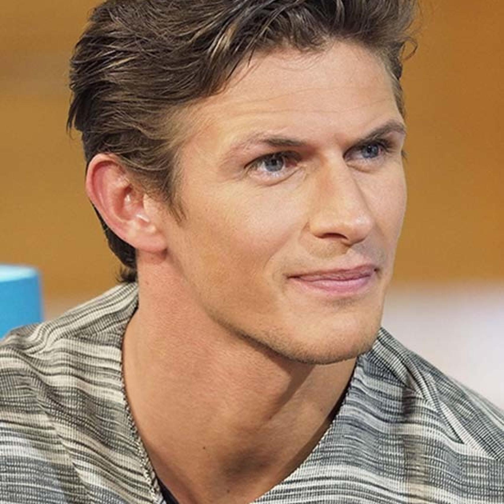 El actor Jake Hall ingresado en el Hospital Costa del Sol de Marbella
