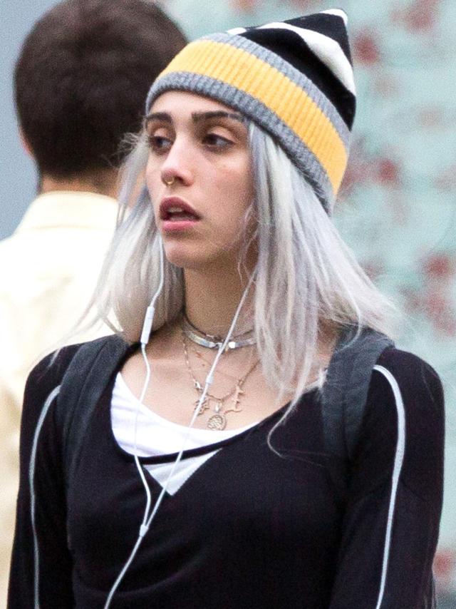 La hija de Madonna se pone un piercing en la nariz