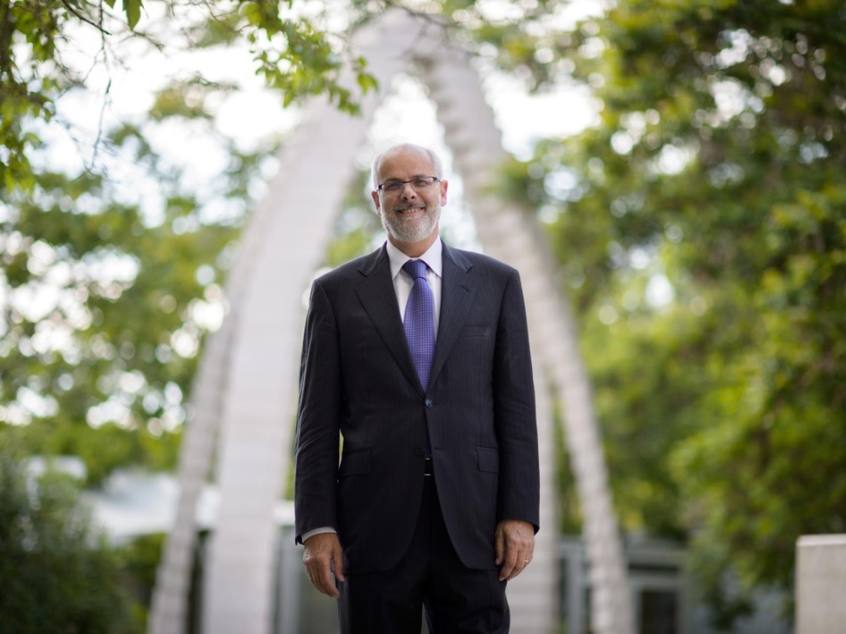 Josep María Adell, profesor de la UPM, tiene una solución para el conflicto.