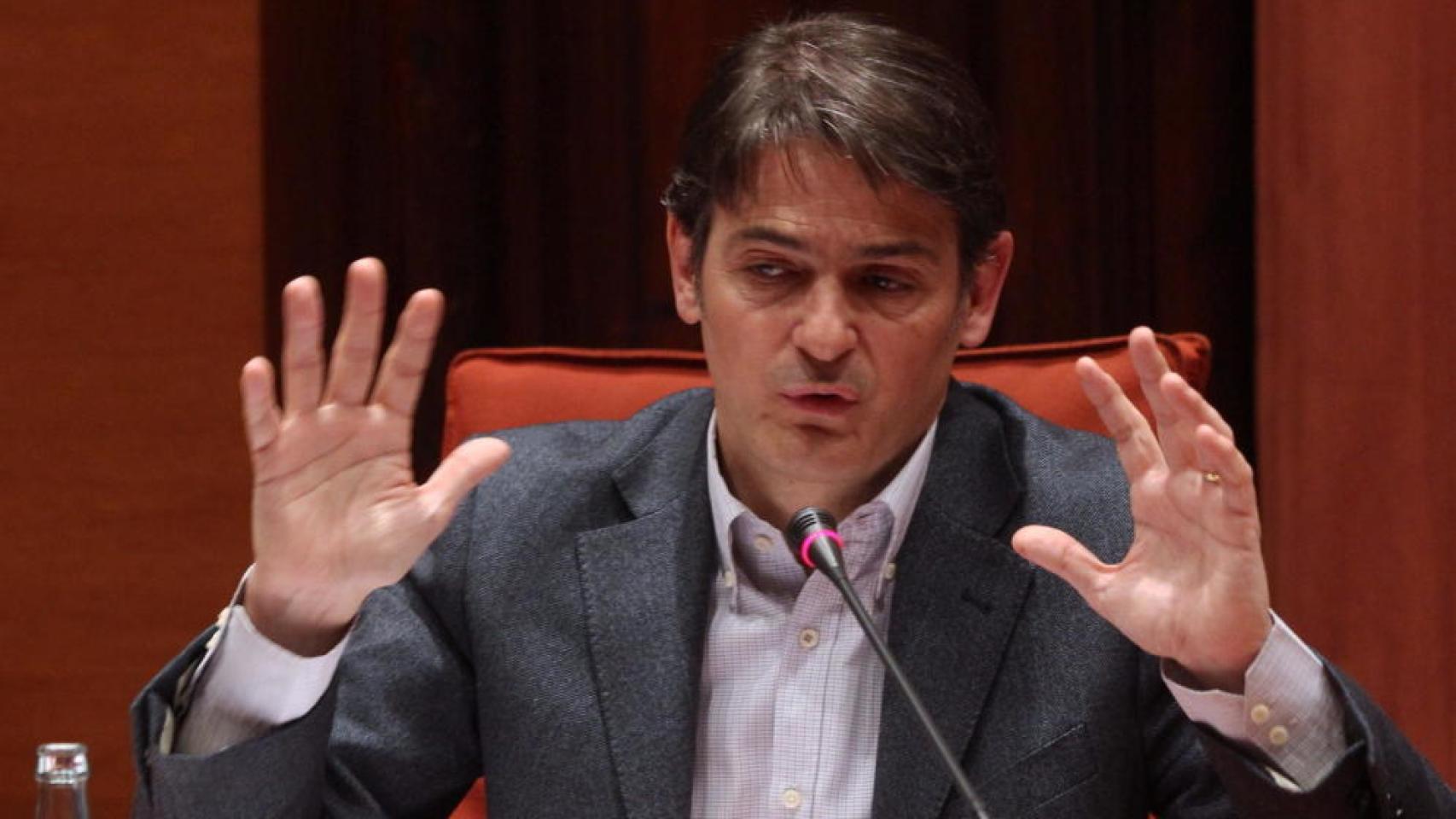 Oriol Pujol durante una comisión de investigación en el Parlament