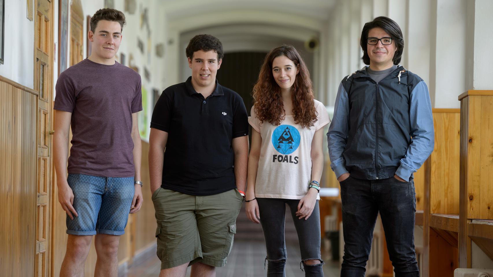 Debaten a apenas dos semanas de examinarse de Selectividad.