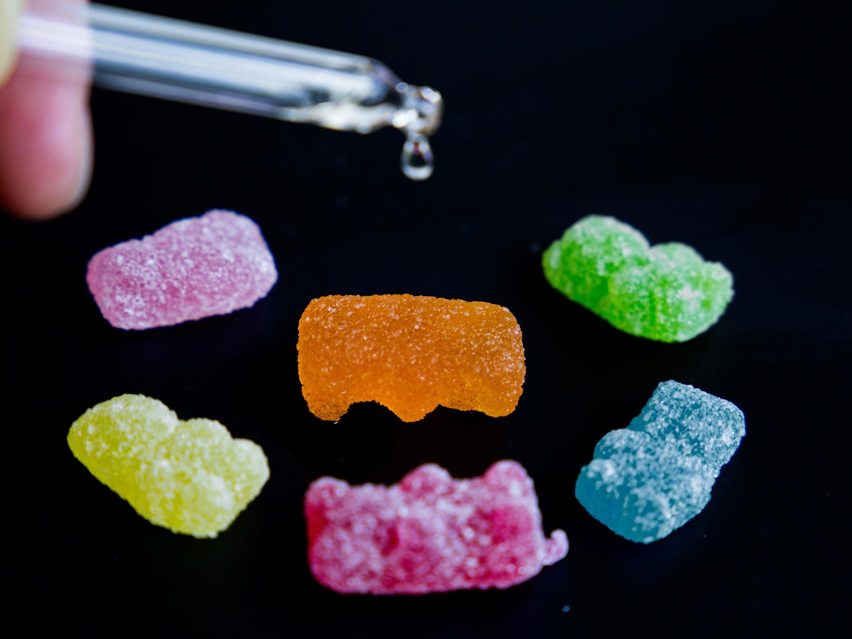 El 25N-NBOMe se inocula en ositos de gominolas