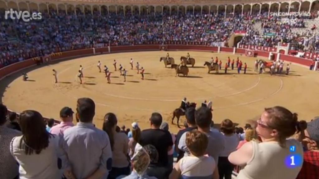 TVE vuelve a calificar una corrida de toros para mayores de 7 años