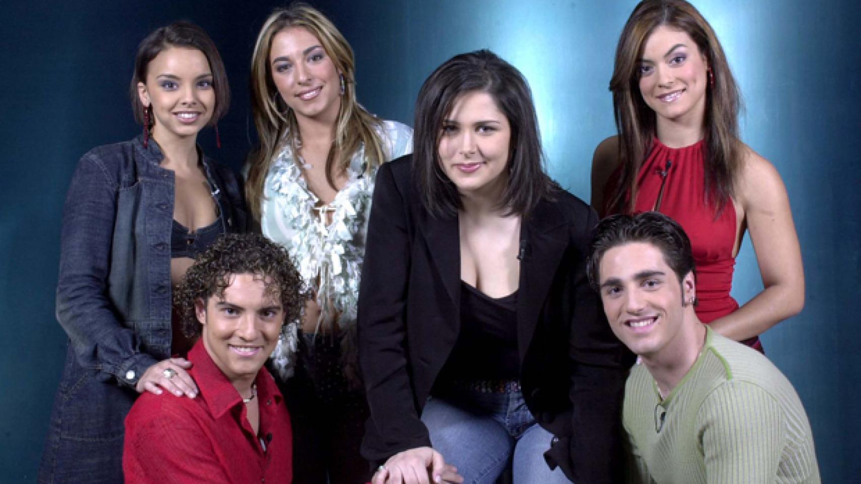 Chenoa, Gisela, Rosa, Geno, David Bisbal y David Bustamante en 2002