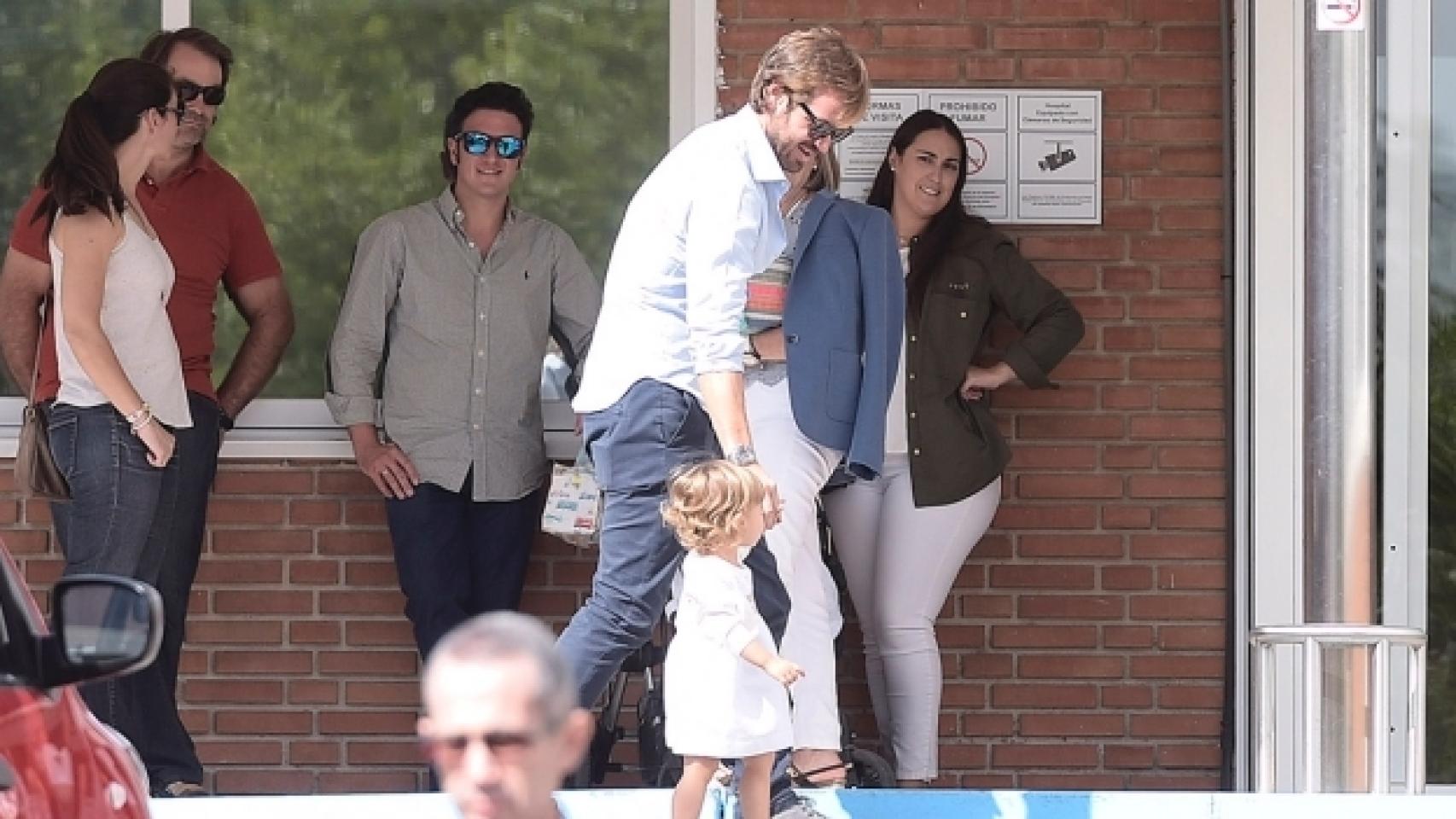 Rosauro con la pequeña Olivia