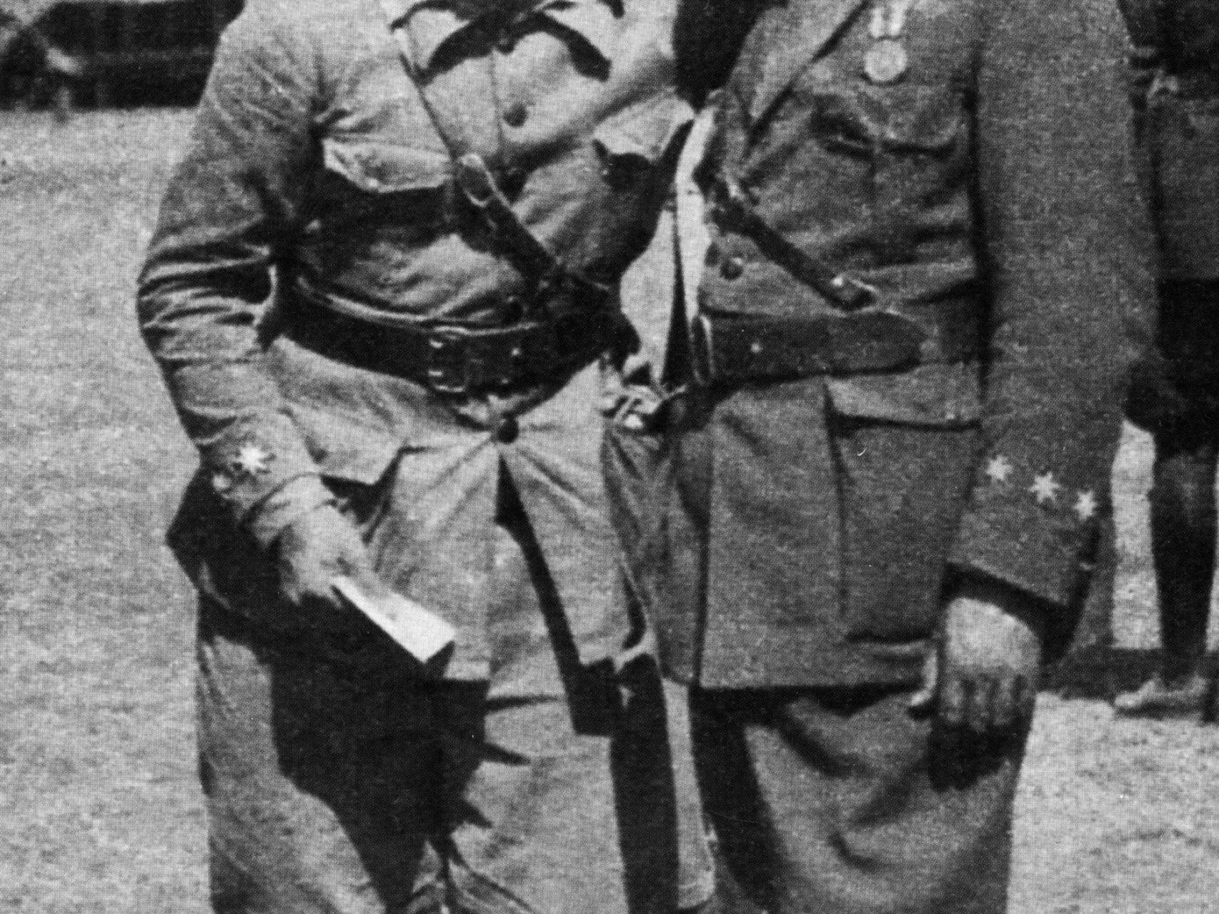 El caudillo con Ramón Franco.