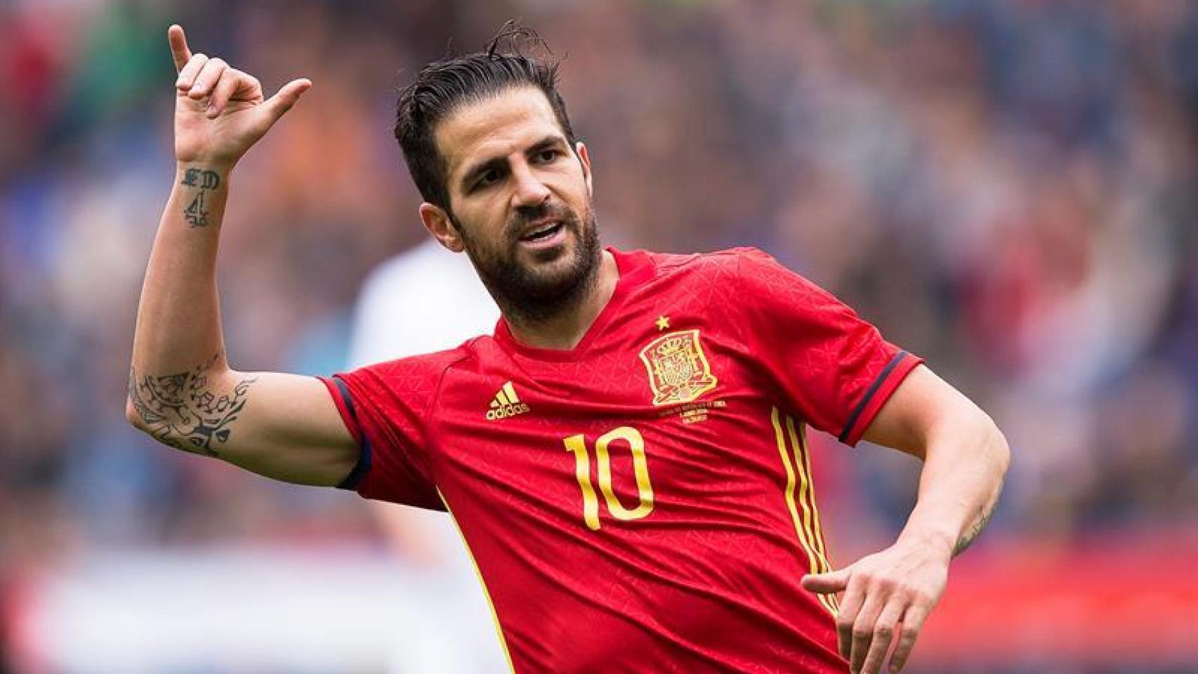 Cesc Fàbregas celebra su gol contra Corea.