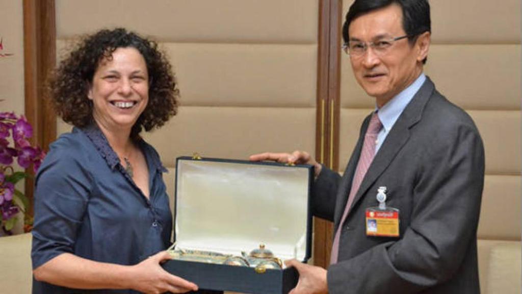 La Embajada de Tailandia vive un caso de corrupción como en la serie