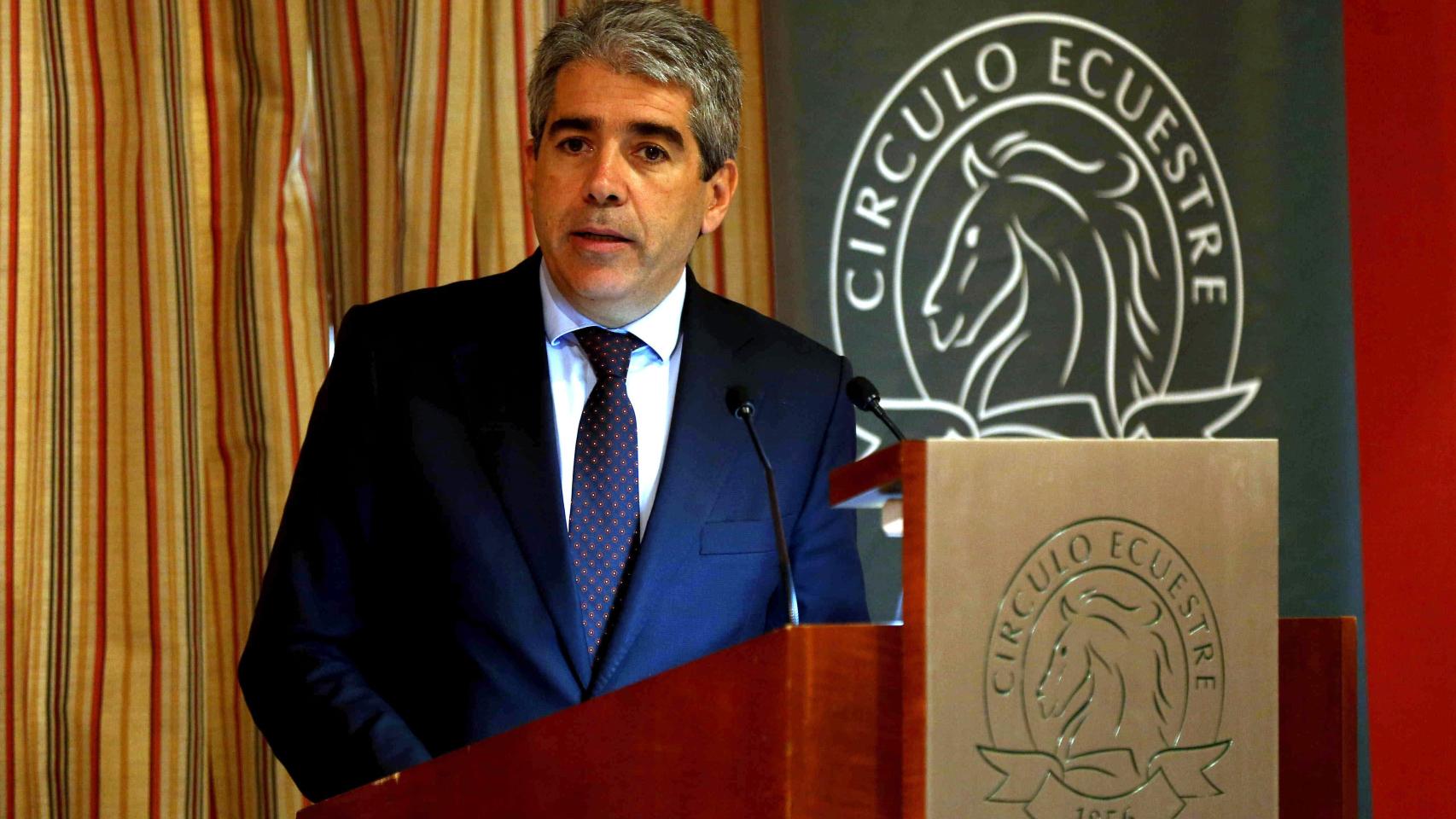 El cabeza de lista de CDC para el 26-J, Francesc Homs, este martes en Barcelona.