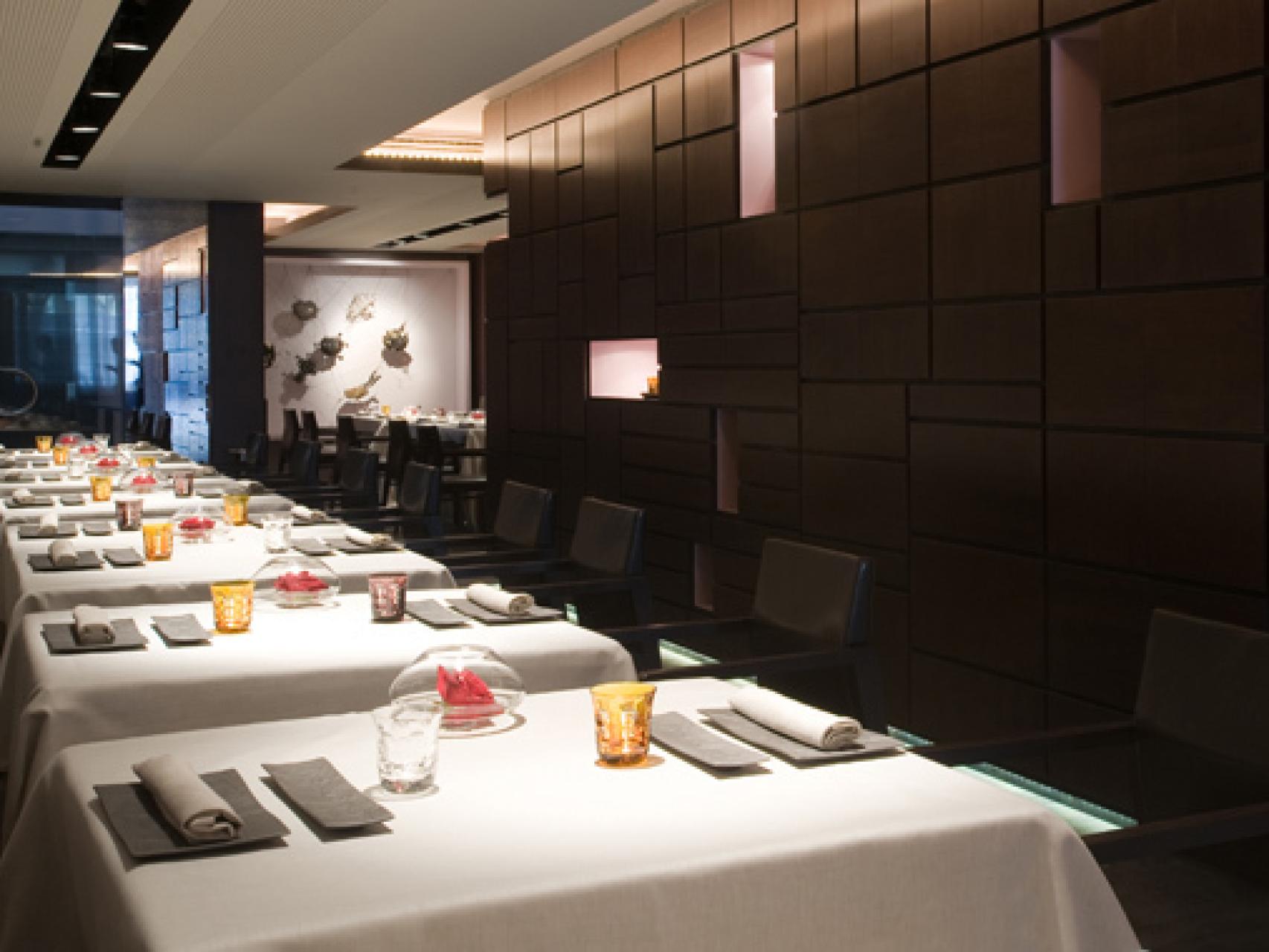 Interior del restaurante de Sergi Arola