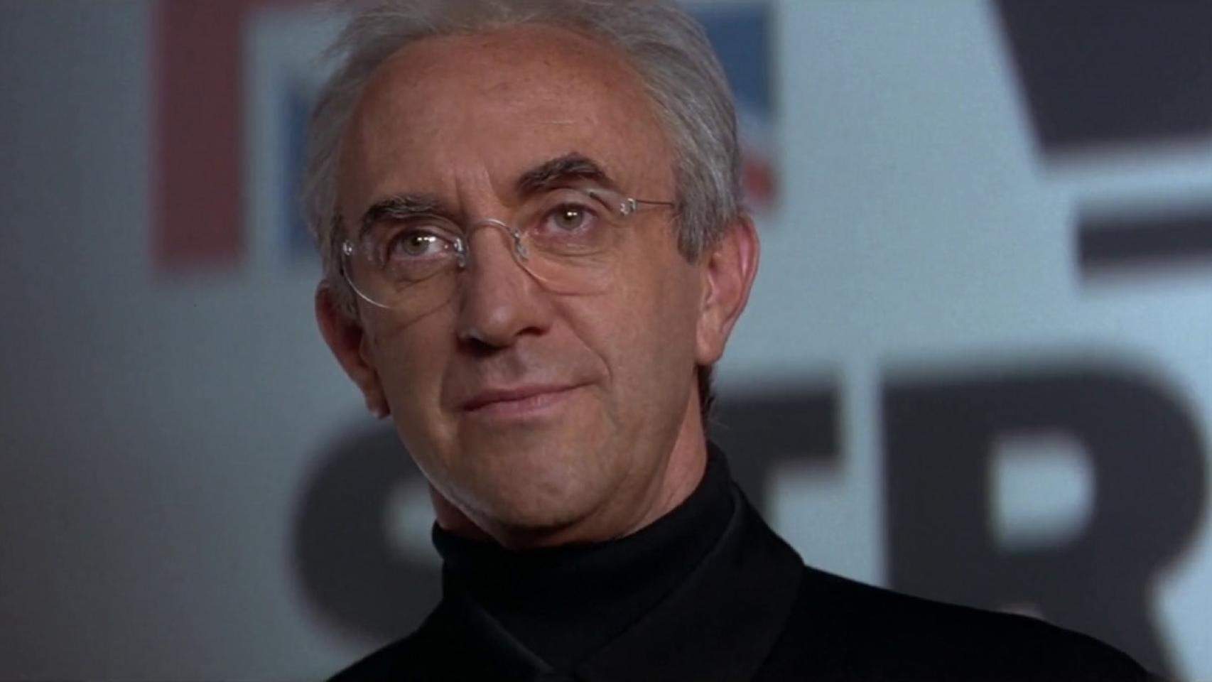 Elliot Carver, el villano de El mañana nunca muere.